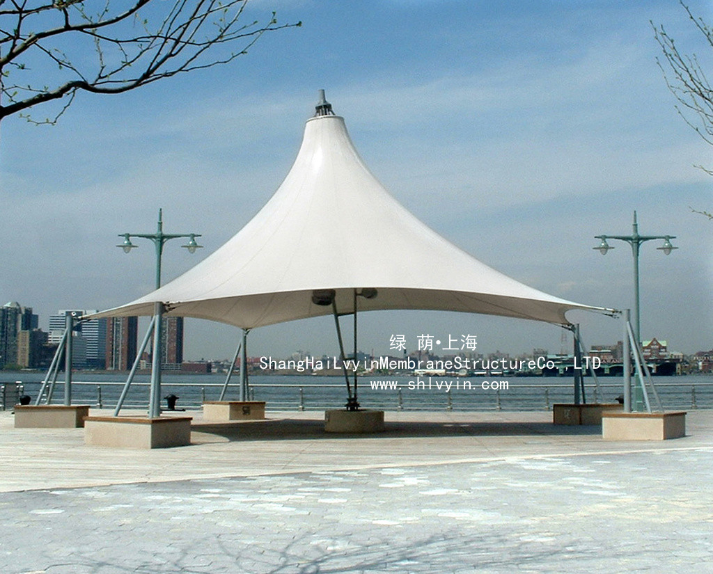 鋼網架結構高空散裝成品保護